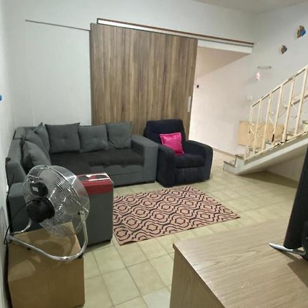 Casa Compartilhada Com Quartos Individuais Juàzeiro Екстериор снимка